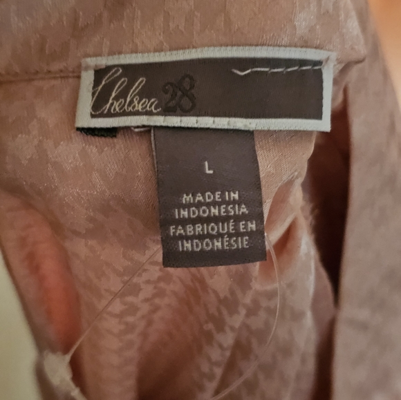 Pink blouse - Picture 2 of 2